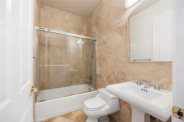 $3,900,000 | 630 West Devon Place, Long Beach, CA 90807