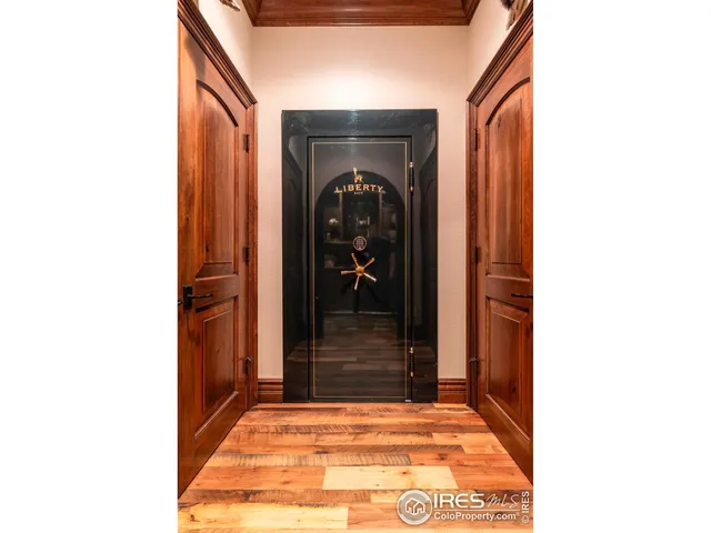 a view of a entryway door of the house