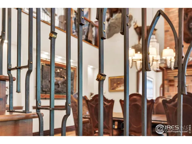 a view of an outdoor space