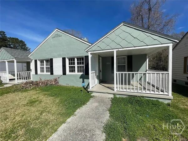 $1,200 | 1820 East 39th Street, Savannah, GA 31404