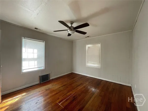 $1,200 | 1820 East 39th Street, Savannah, GA 31404