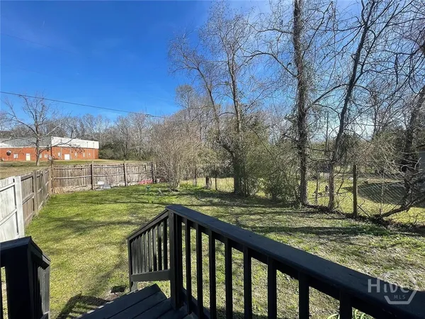 $1,200 | 1820 East 39th Street, Savannah, GA 31404