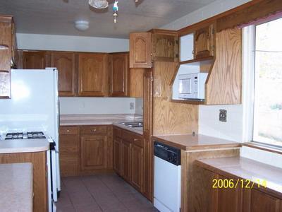 508 Rolfs Avenue Mammoth, AZ 85618 - Photo 3 of 6