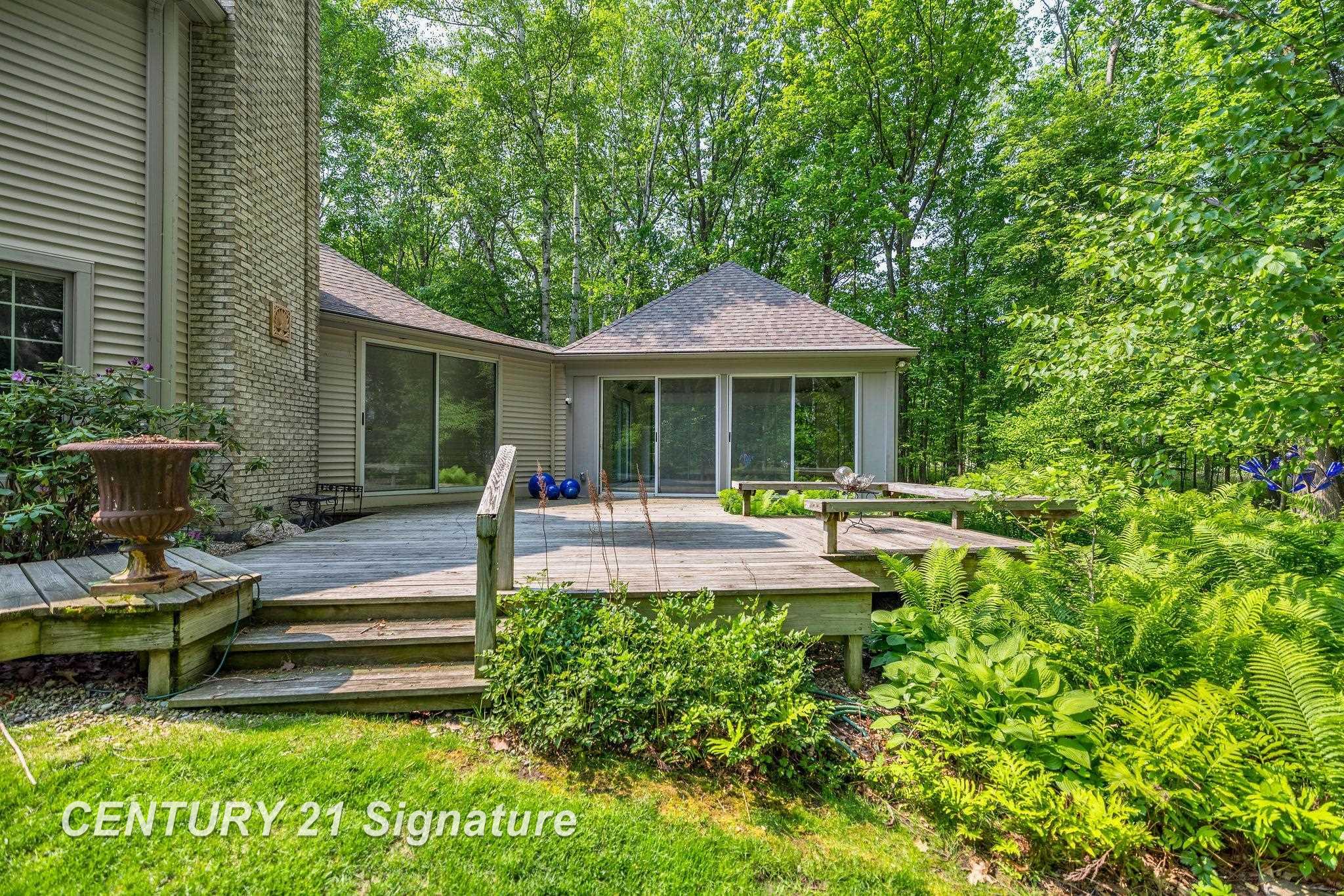 11540 Dice Road Freeland, MI 48623 - Photo 13 of 74