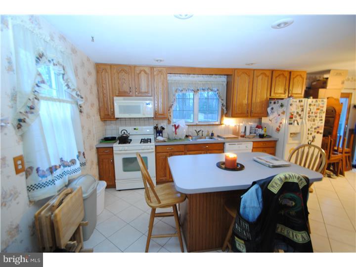 8 Scrapetown Road Pemberton, NJ 08068 - Photo 4 of 11