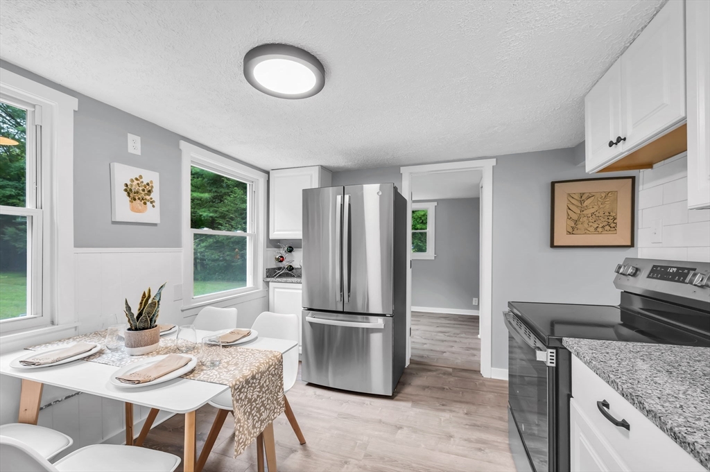 37 Wales Road Holland, MA 01521 - Photo 3 of 30 Gallery Image 3