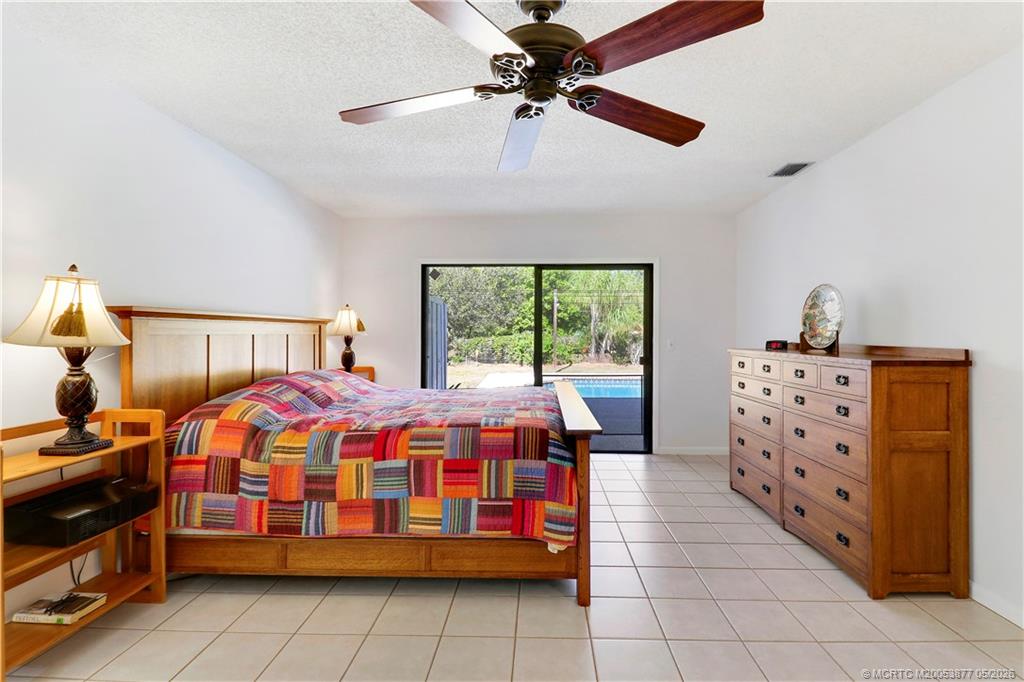 10941 Southwest Hawkview Circle Stuart, FL 34997 - Photo 13 of 36