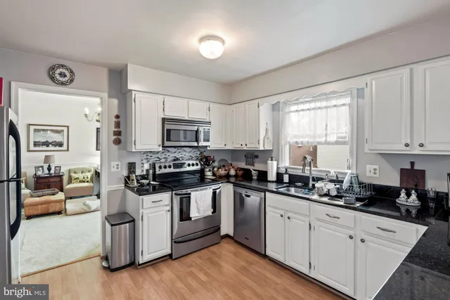 $4,500 | 2131 Silentree Drive, Vienna, VA 22182