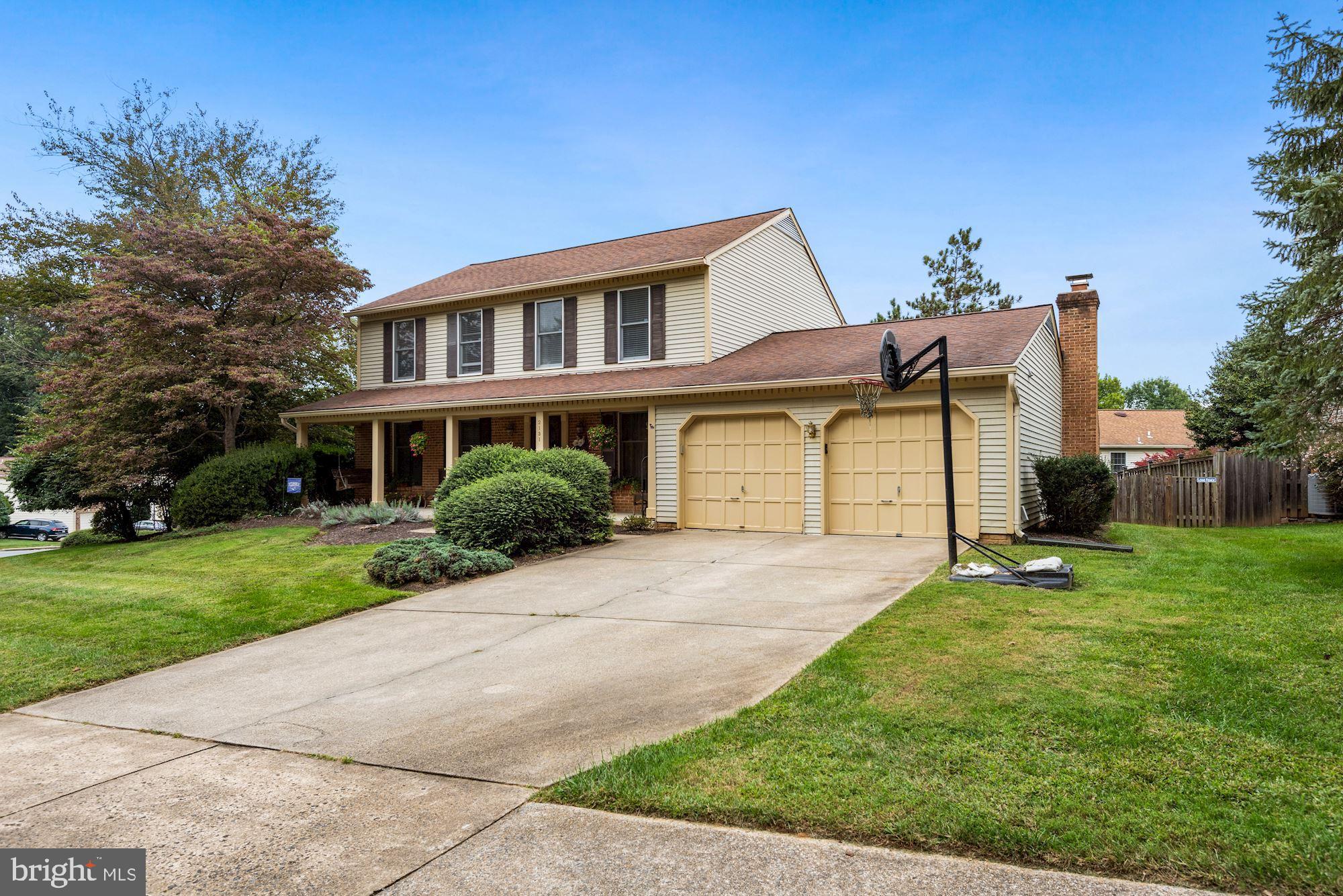 2131 Silentree Drive Vienna, VA 22182 - Photo 3 of 35