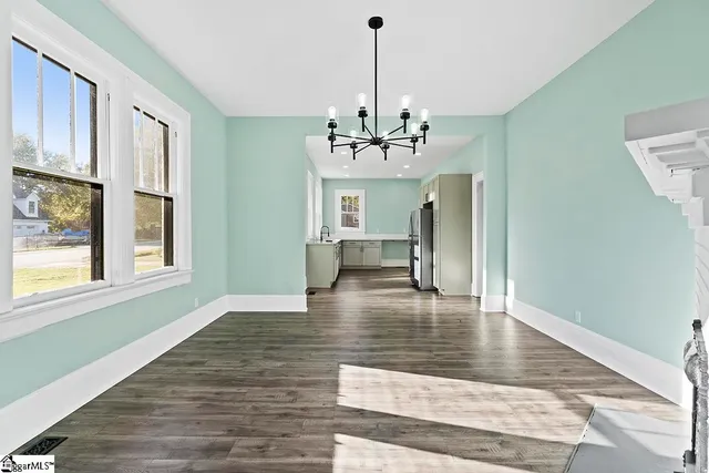 $290,000 | 501 North Adair Street, Clinton, SC 29325