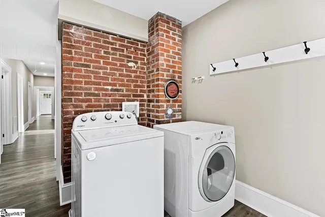 $290,000 | 501 North Adair Street, Clinton, SC 29325