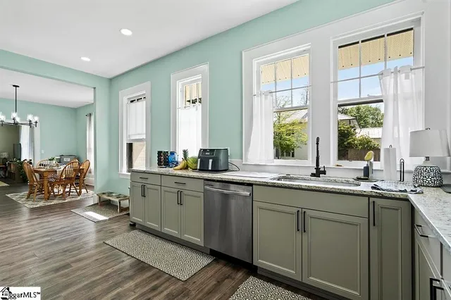 $290,000 | 501 North Adair Street, Clinton, SC 29325