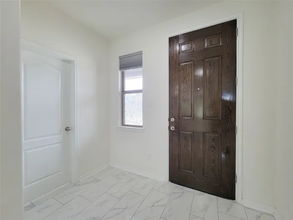 $399,900 | 4015 Mossy Banks Lane, Houston, TX 77068