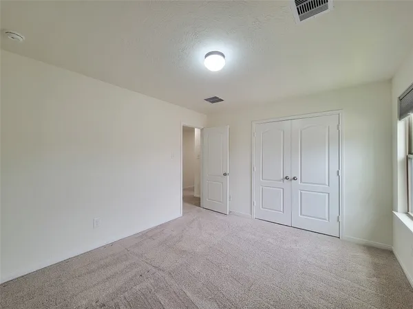 $399,900 | 4015 Mossy Banks Lane, Houston, TX 77068