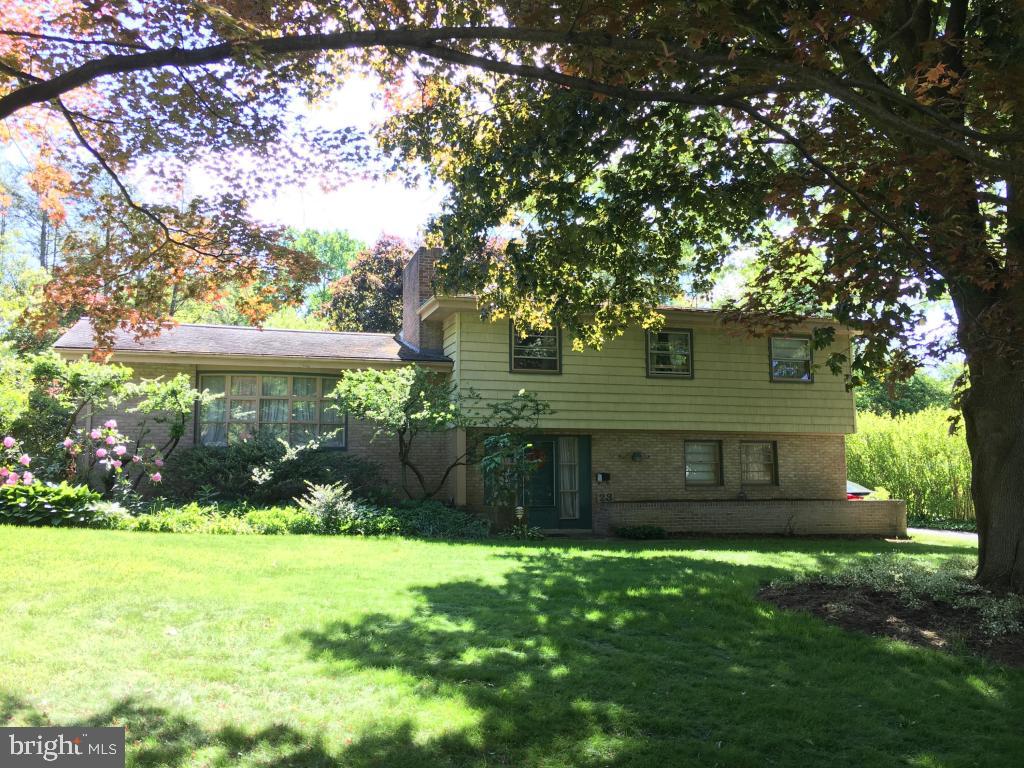 23 Gordon Road Lancaster, PA 17603 - Photo 1 of 1 Gallery Image 1