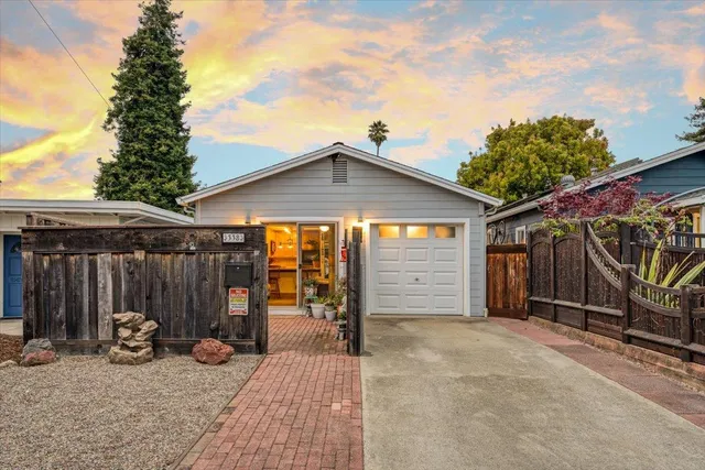 $1,050,000 | 338 Dufour Street, Santa Cruz, CA 95060