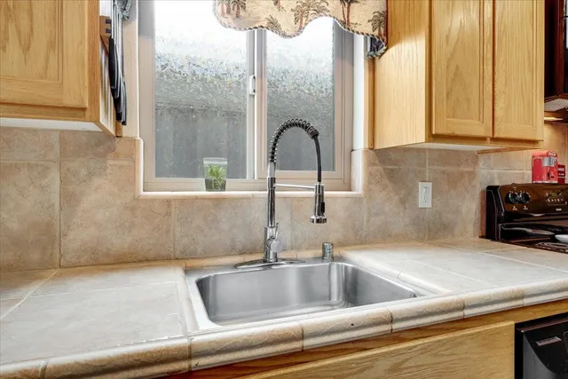 $1,050,000 | 338 Dufour Street, Santa Cruz, CA 95060