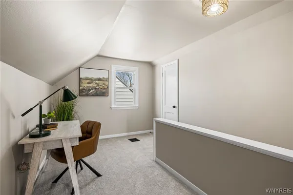 $279,900 | 538 Taunton Place, Buffalo, NY 14216
