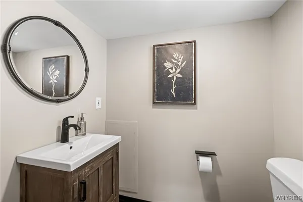 $279,900 | 538 Taunton Place, Buffalo, NY 14216