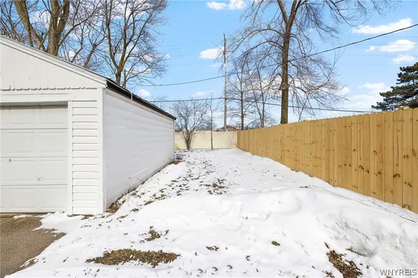$279,900 | 538 Taunton Place, Buffalo, NY 14216