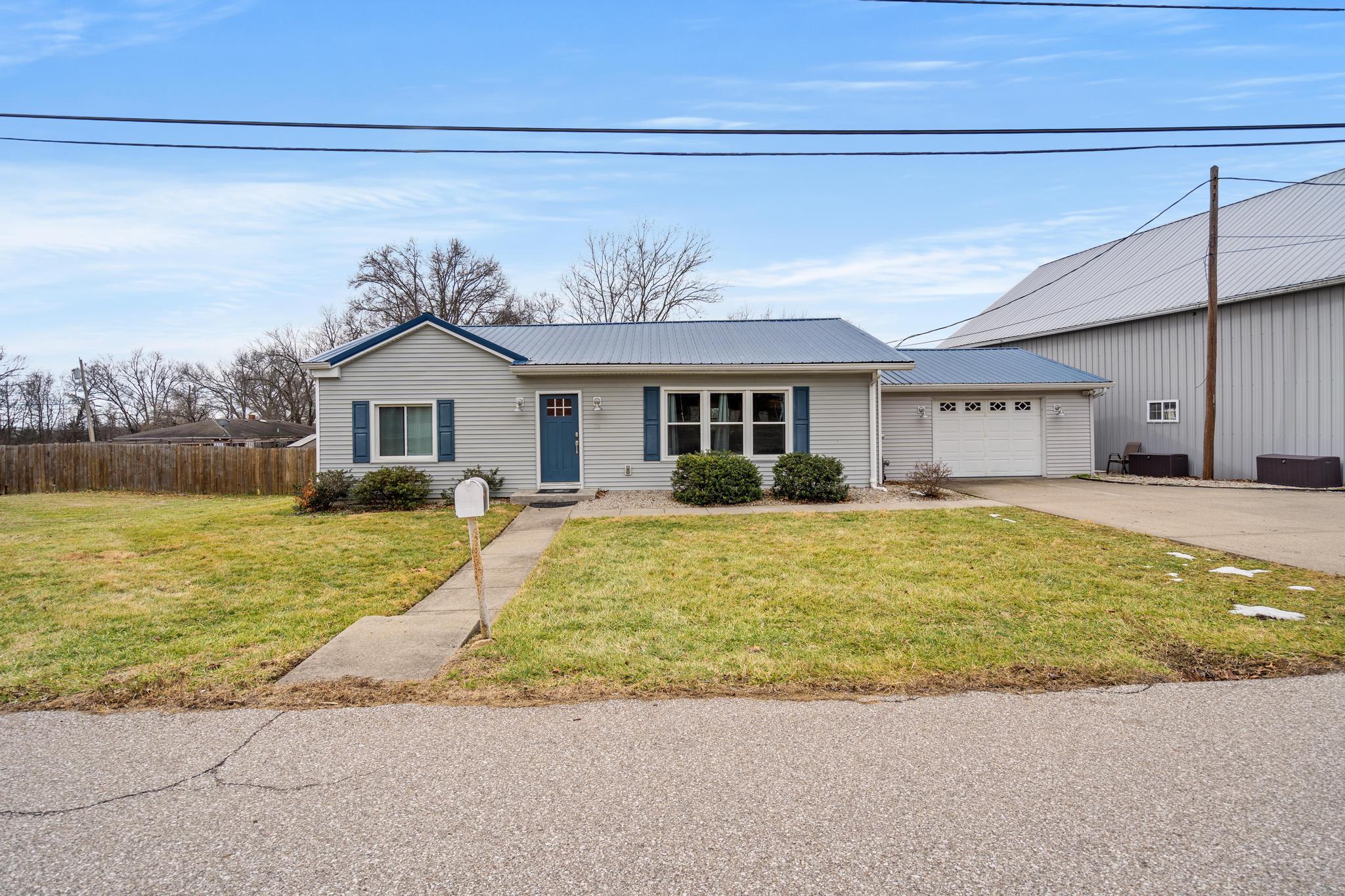 12 Cross Street Dry Ridge, KY 41035 - Photo 2 of 39 DSC00533
