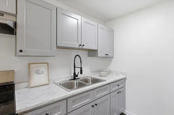 $199,900 | 1322 California Street, Unit 12, Tallahassee, FL 32304