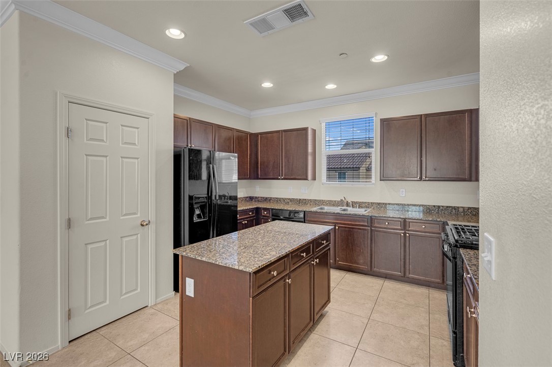 4603 Woolcomber Street Las Vegas, NV 89115 - Photo 17 of 47