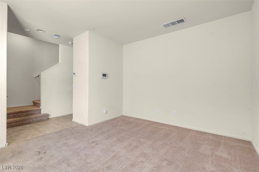 4603 Woolcomber Street Las Vegas, NV 89115 - Photo 9 of 47