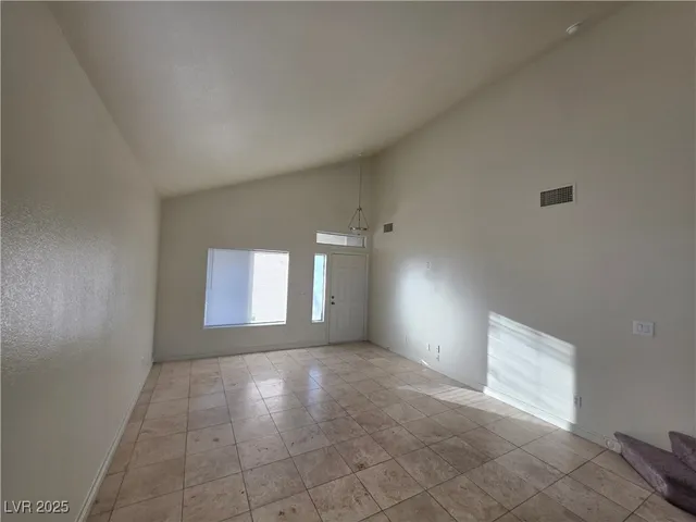 $1,650 | 6320 Legend Falls Street, North Las Vegas, NV 89081