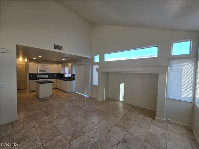 $1,650 | 6320 Legend Falls Street, North Las Vegas, NV 89081
