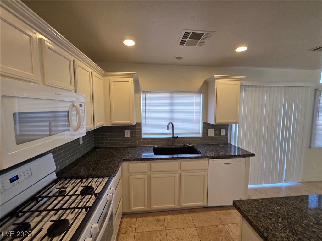 6320 Legend Falls Street North Las Vegas, NV 89081 - Photo 66 of 76