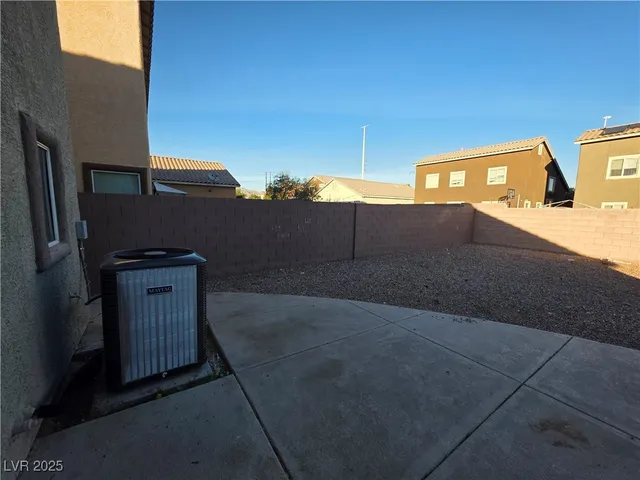 $1,650 | 6320 Legend Falls Street, North Las Vegas, NV 89081