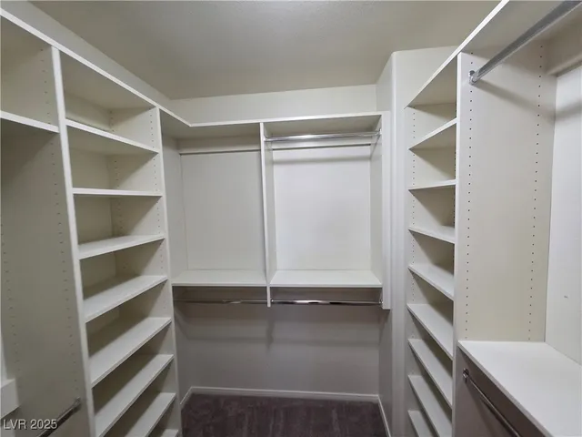 $1,650 | 6320 Legend Falls Street, North Las Vegas, NV 89081