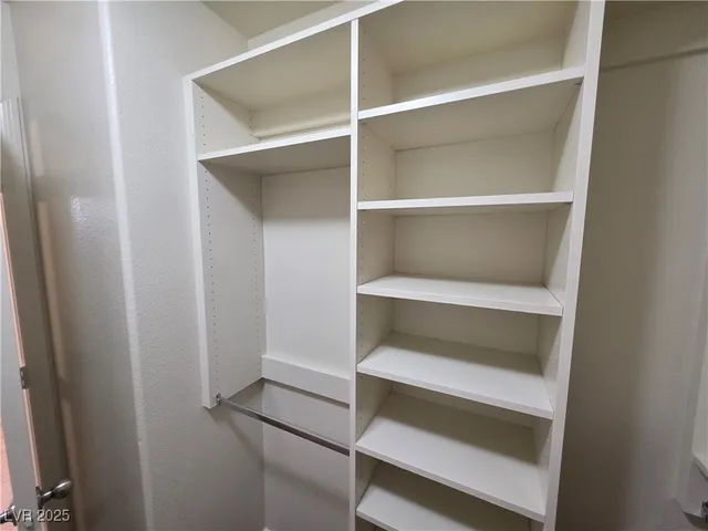 $1,650 | 6320 Legend Falls Street, North Las Vegas, NV 89081