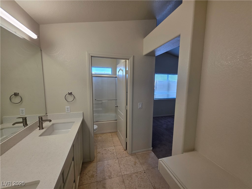 6320 Legend Falls Street North Las Vegas, NV 89081 - Photo 9 of 76