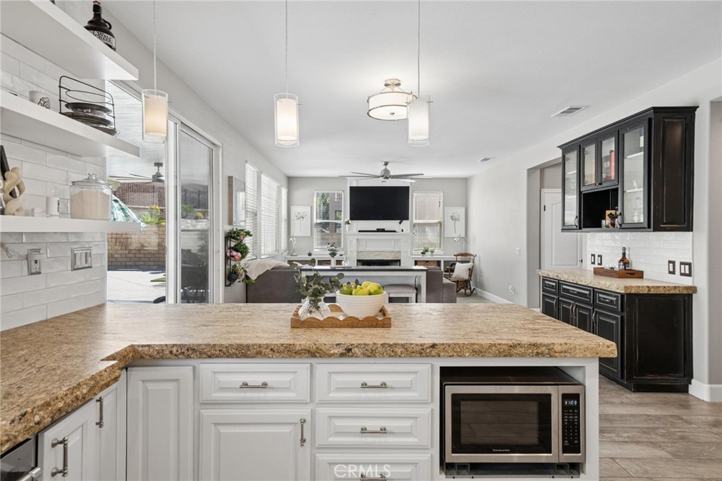 28746 High Ridge Drive Saugus, CA 91390 - Photo 18 of 52 Gallery Image 18