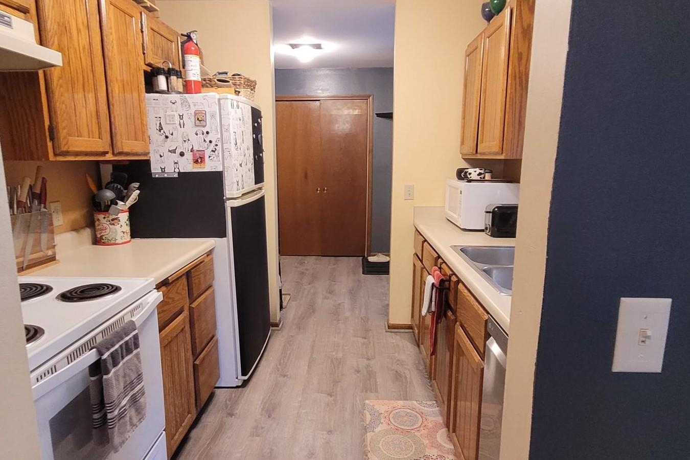 2850 Cimarron Trail, Unit 1 Madison, WI 53719 - Photo 15 of 38