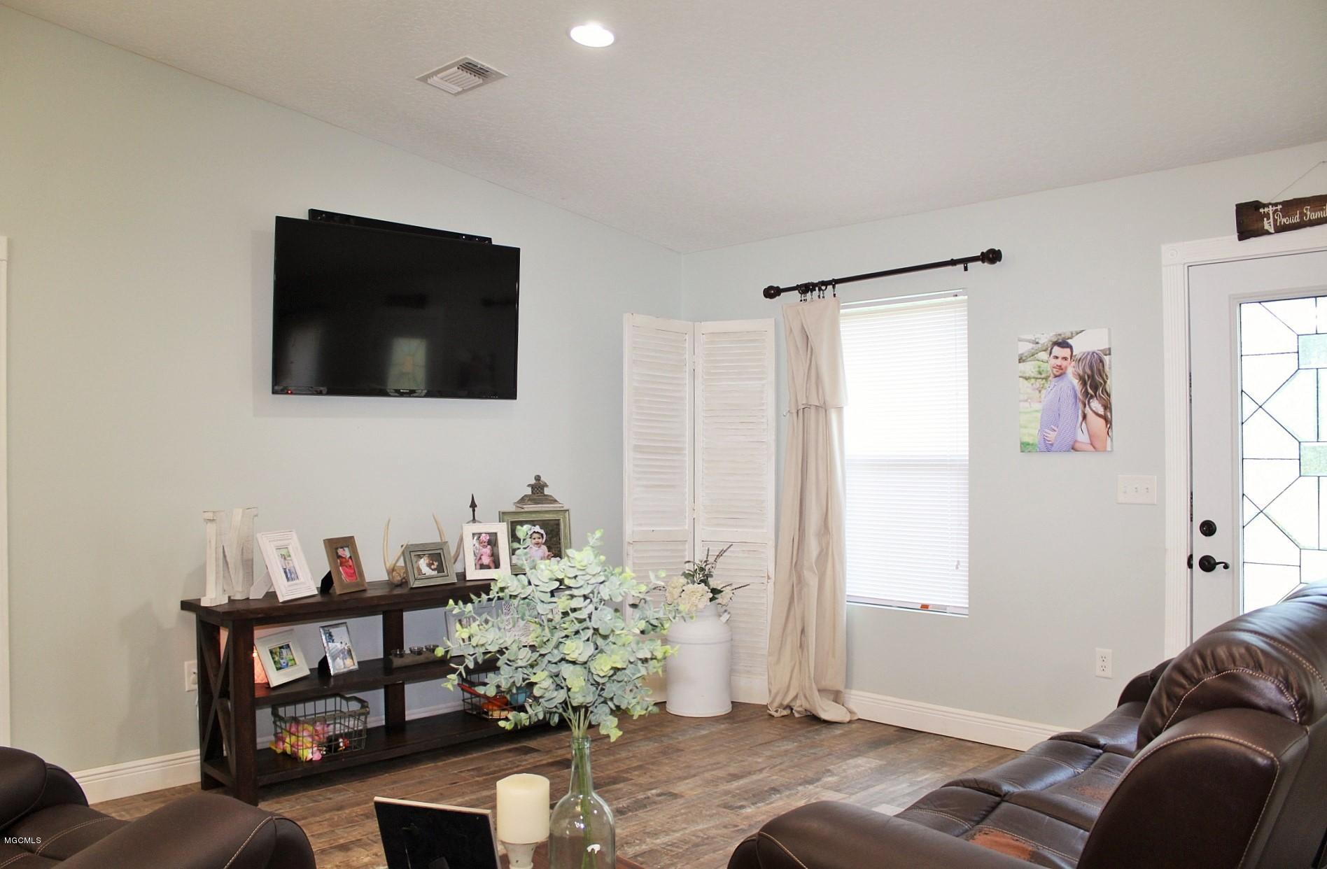 1130 Easley Road Lucedale, MS 39452 - Photo 4 of 48 3