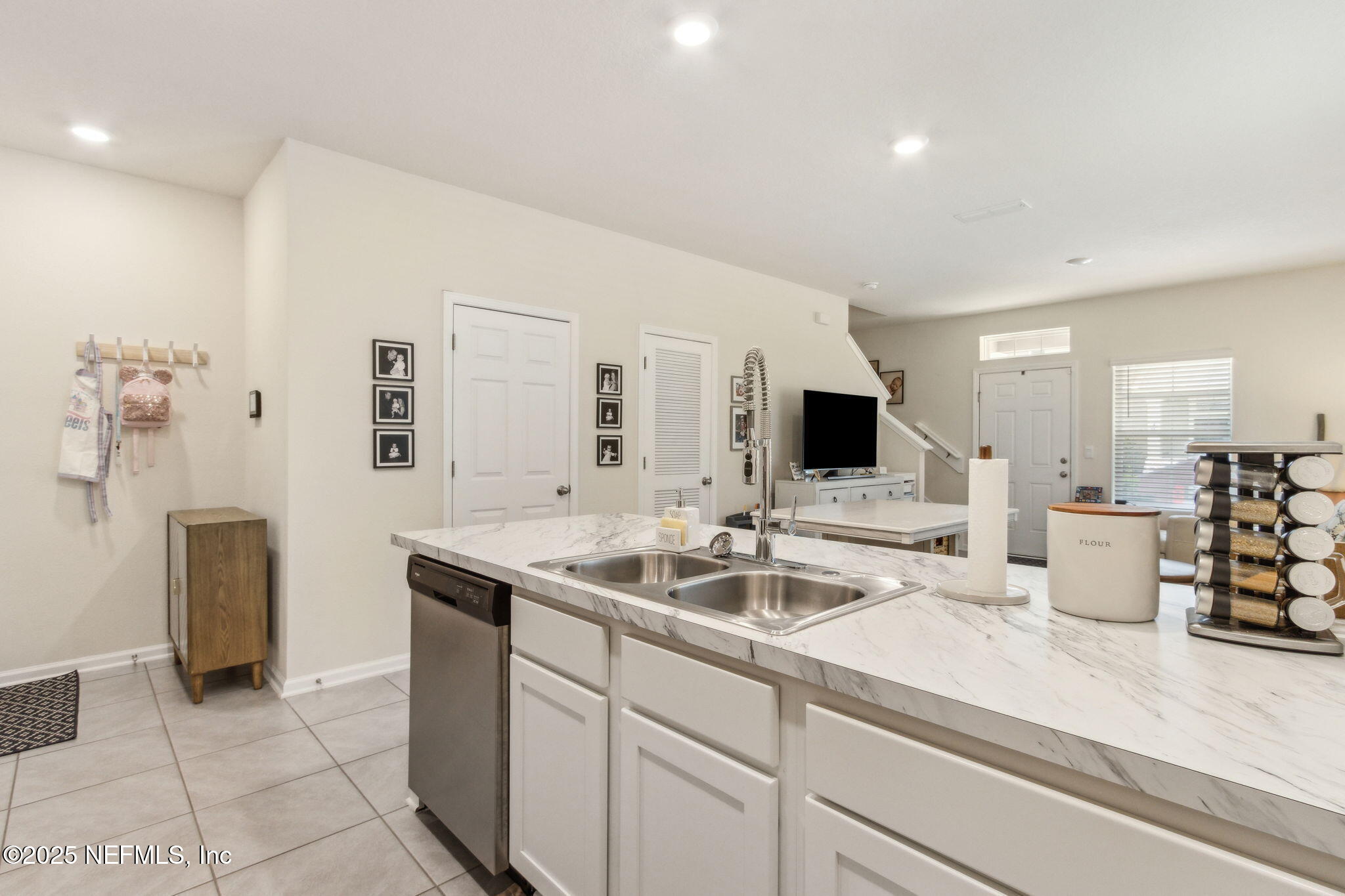 86654 Shortline Circle Yulee, FL 32097 - Photo 10 of 32 10