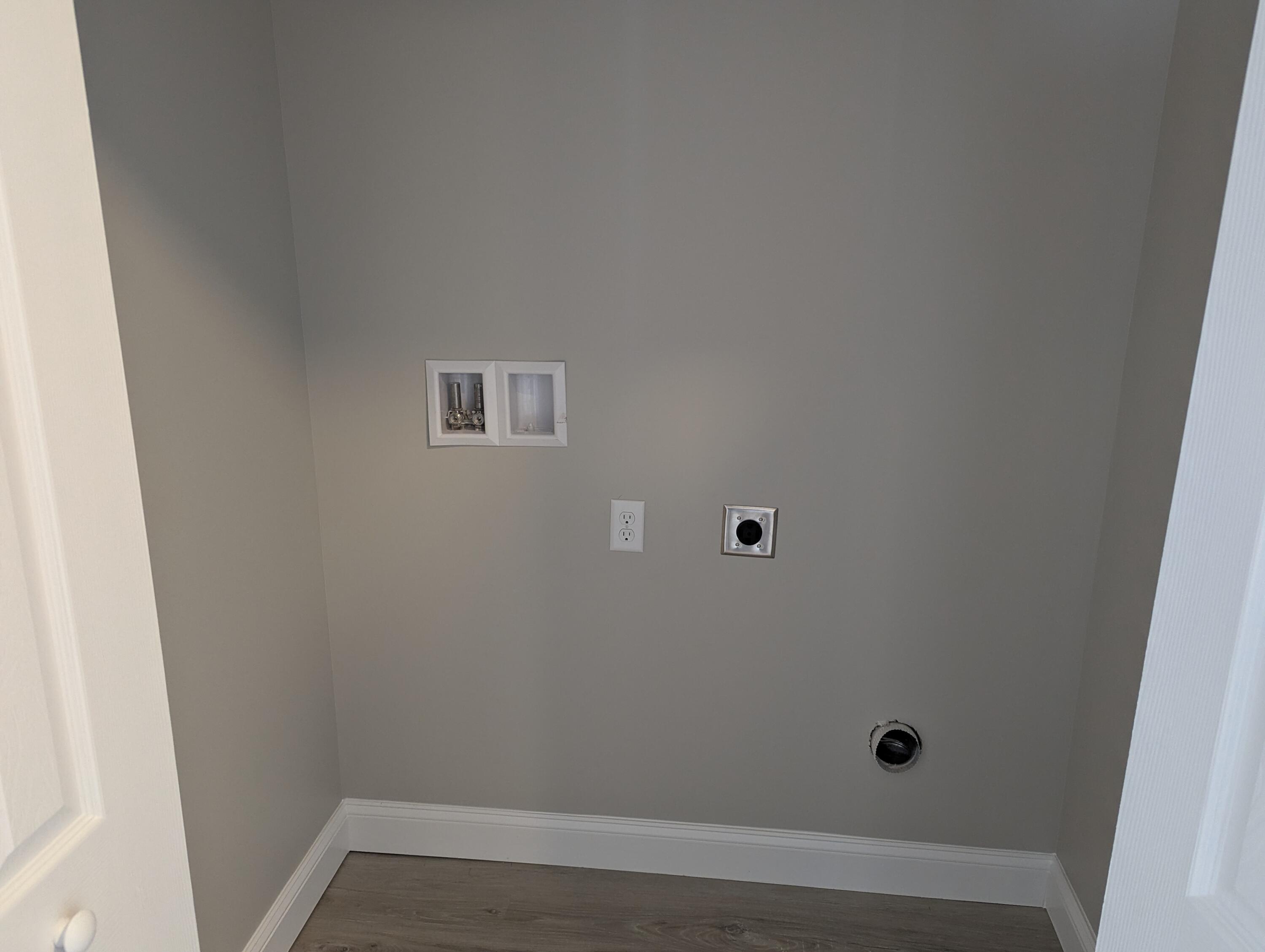 1020 Boones Mill Road Boones Mill, VA 24065 - Photo 27 of 38 Entry laundry