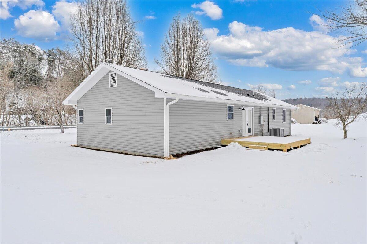 1020 Boones Mill Road Boones Mill, VA 24065 - Photo 30 of 35 29-MIB09222