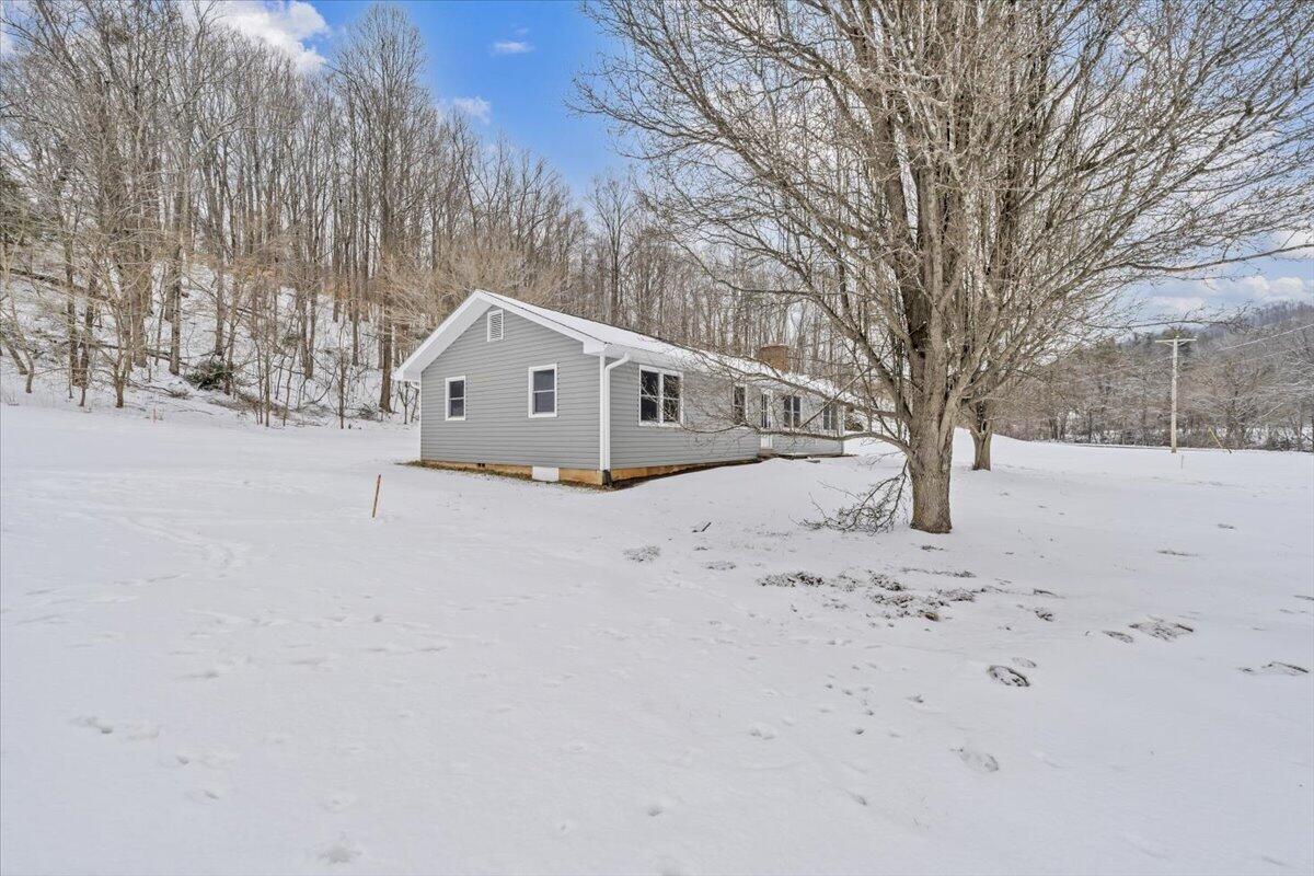 1020 Boones Mill Road Boones Mill, VA 24065 - Photo 34 of 35 36-MIB09243