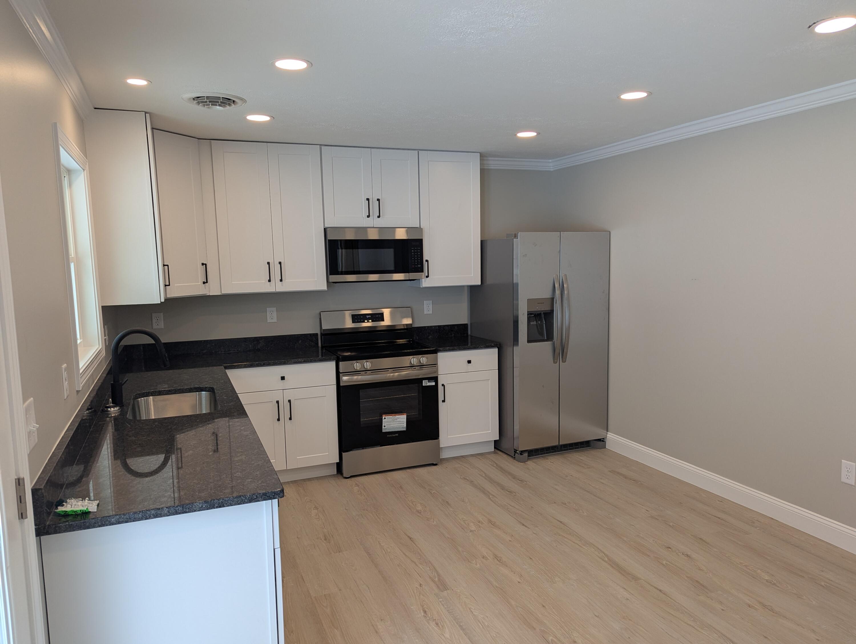 1020 Boones Mill Road Boones Mill, VA 24065 - Photo 5 of 38 Nice cabinets