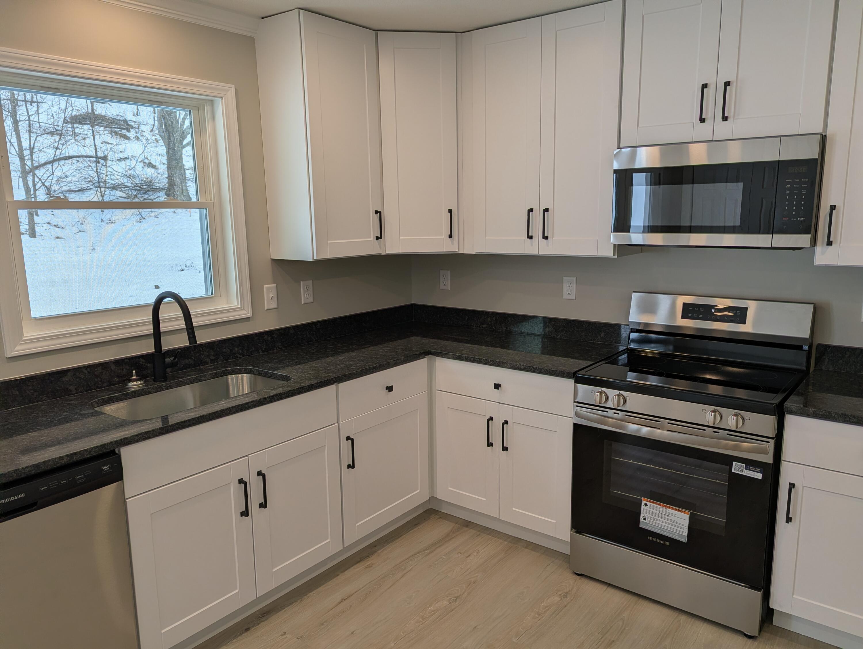 1020 Boones Mill Road Boones Mill, VA 24065 - Photo 7 of 38 Kitchen