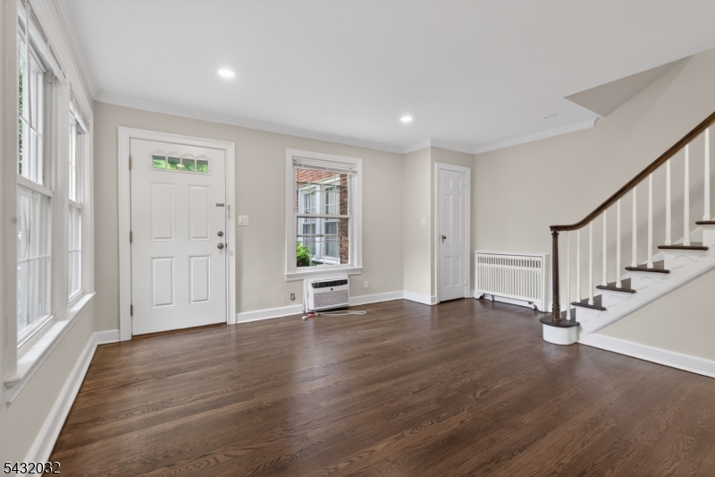 180 Summit Avenue, Unit B Summit, NJ 07901 - Photo 8 of 15