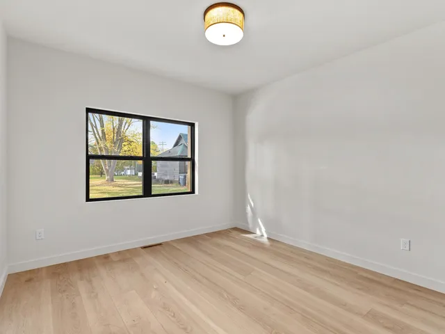 $649,000 | 1253 Riverside Drive, Suamico, WI 54173