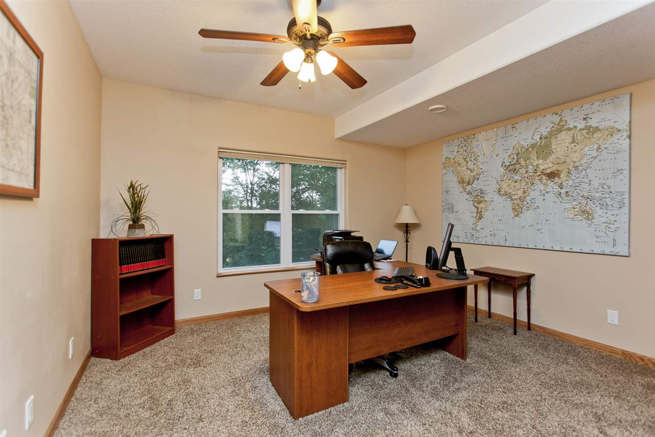 1095 Vista Road Ely, IA 52227 - Photo 33 of 43 Gallery Image 33