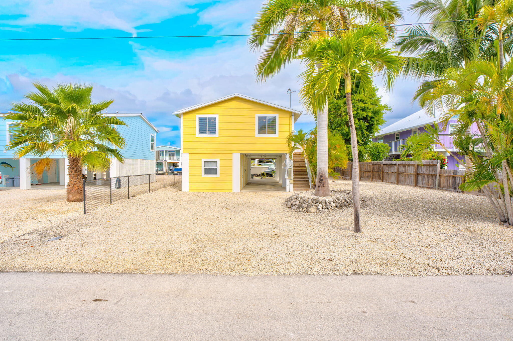 28571 Buccaneer Road Summerland Key, FL 33042 - Photo 34 of 40 a view of a volley ball court
