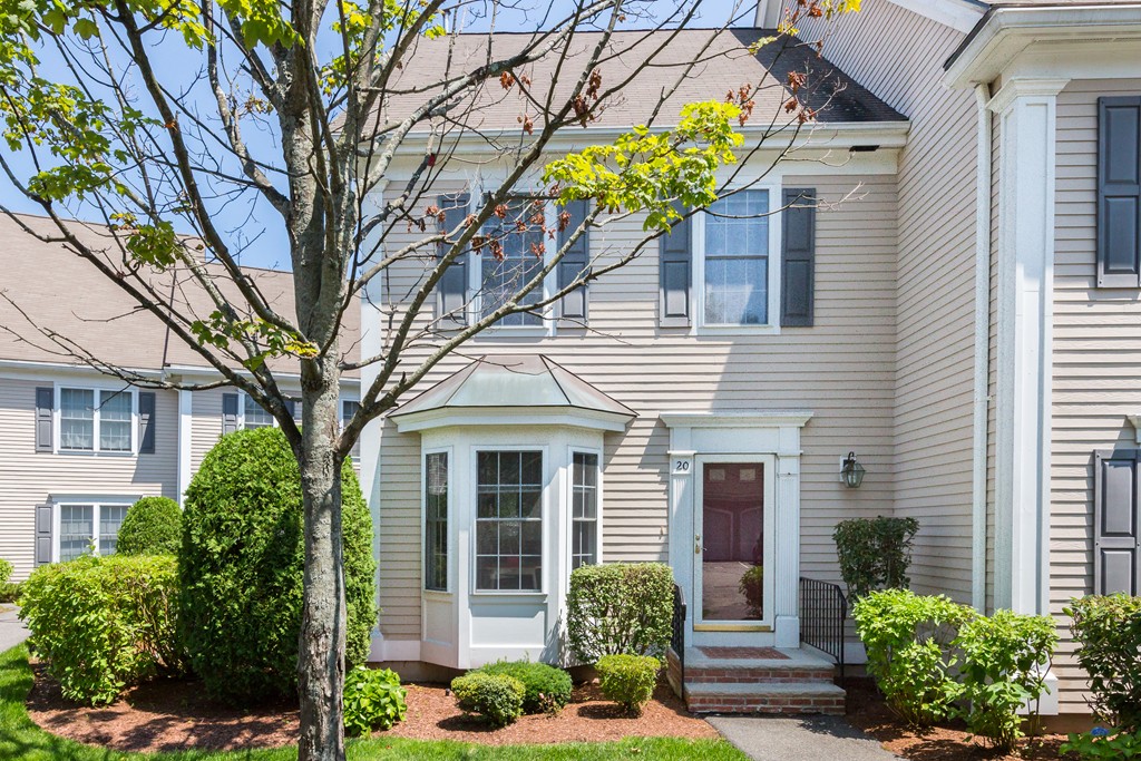 36 Cambridge Road, Unit 20 Woburn, MA 01801 - Photo 1 of 30 Gallery Image 1