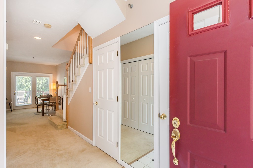 36 Cambridge Road, Unit 20 Woburn, MA 01801 - Photo 2 of 30 Gallery Image 2